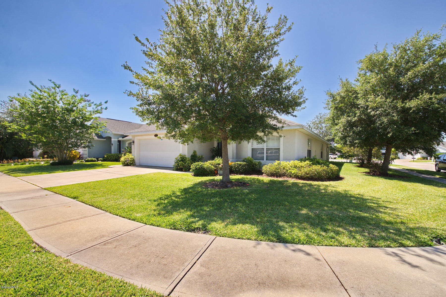 4851 Decatur Circle Melbourne, FL 32934 - Photo 2 of 27 Corner Lot