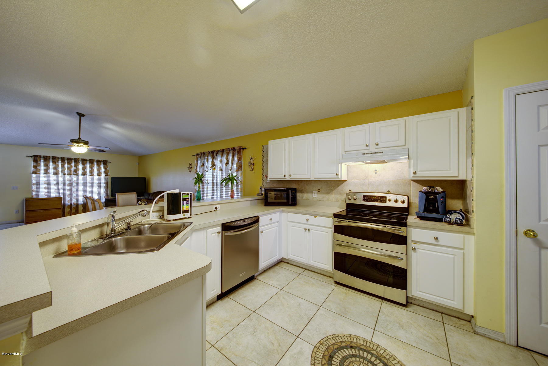4851 Decatur Circle Melbourne, FL 32934 - Photo 8 of 27 Stainless Appliances