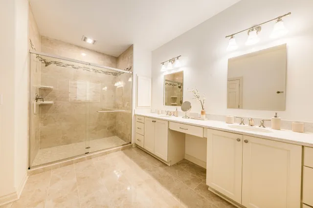 $925,000 | 545 Thomas Road, Wales, WI 53183