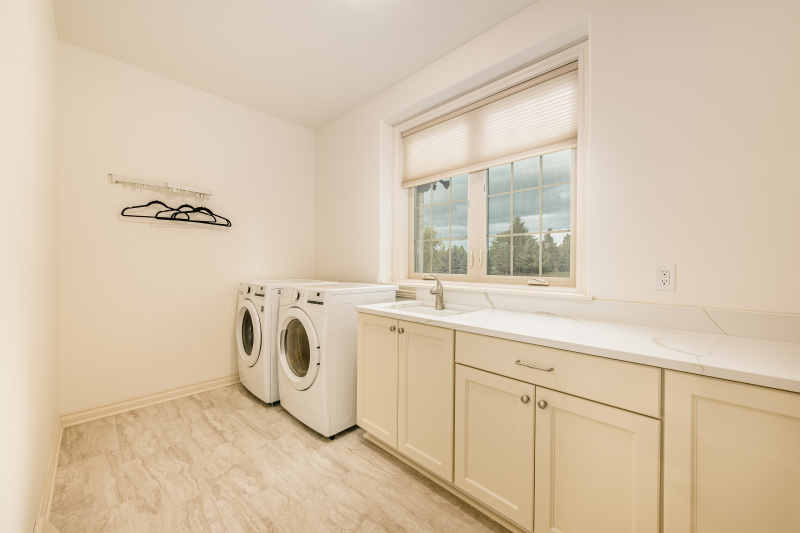 545 Thomas Road Wales, WI 53183 - Photo 40 of 46 Laundry Room