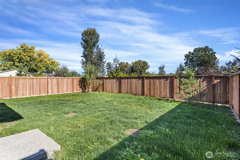 $665,000 | 1533 27th Street Northwest, Puyallup, WA 98371