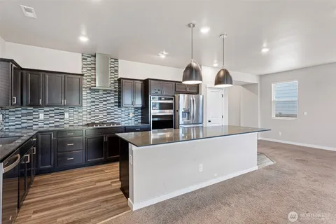 $665,000 | 1533 27th Street Northwest, Puyallup, WA 98371