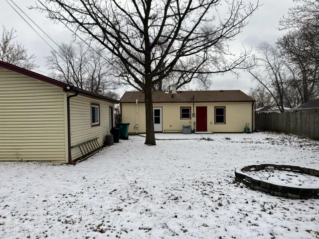 $2,000 | 905 Brentwood Drive, Joliet, IL 60435