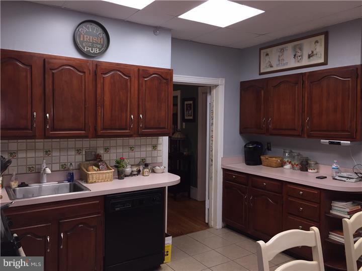 21 Ryers Avenue Cheltenham, PA 19012 - Photo 12 of 24 Gallery Image 12
