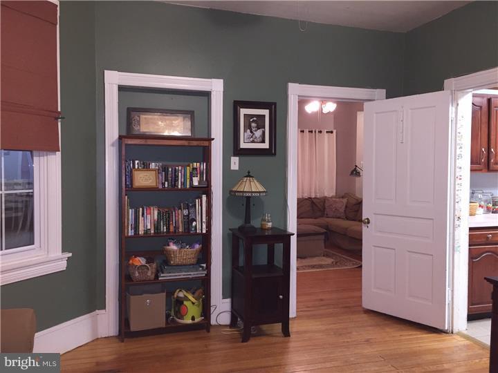 21 Ryers Avenue Cheltenham, PA 19012 - Photo 6 of 24 Gallery Image 6
