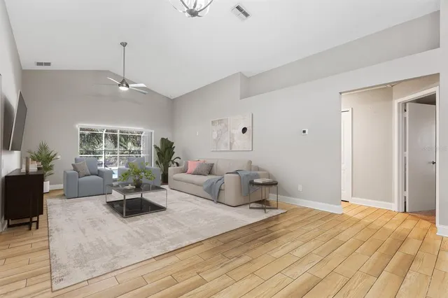 $489,000 | 4214 Pine Isle Drive, Lutz, FL 33558