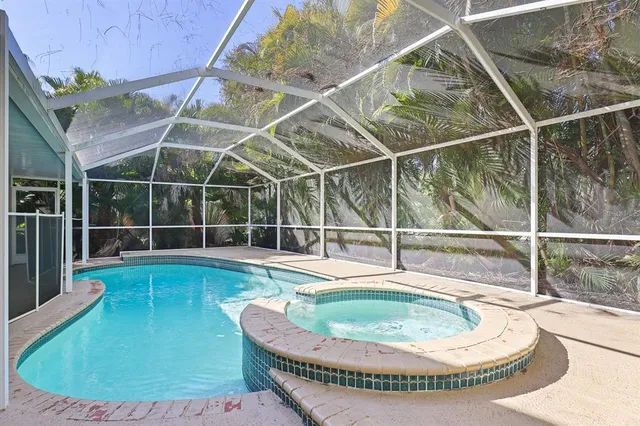 $489,000 | 4214 Pine Isle Drive, Lutz, FL 33558