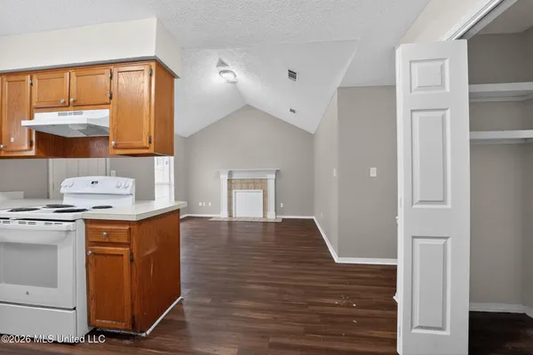 $89,900 | 5528 Tiki Lane, Unit 5528, Jackson, MS 39212