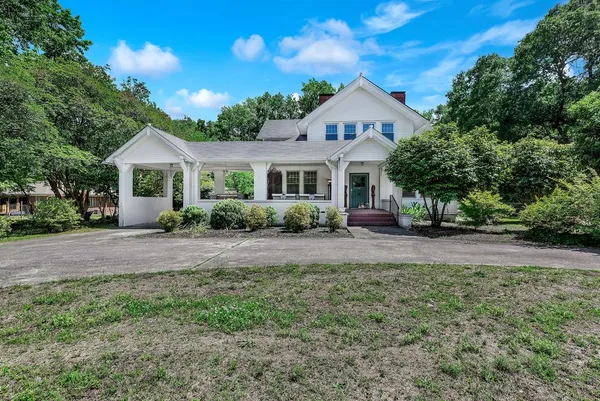 $450,000 | 1013 Anderson Drive, Williamston, SC 29697