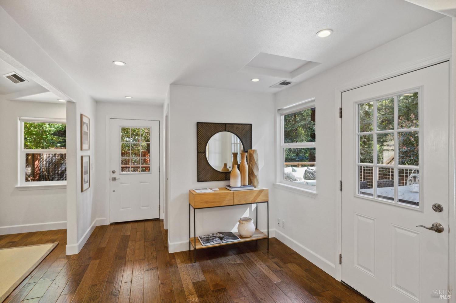 16260 Rio Nido Road Guerneville, CA 95446 - Photo 3 of 36 Gallery Image 3