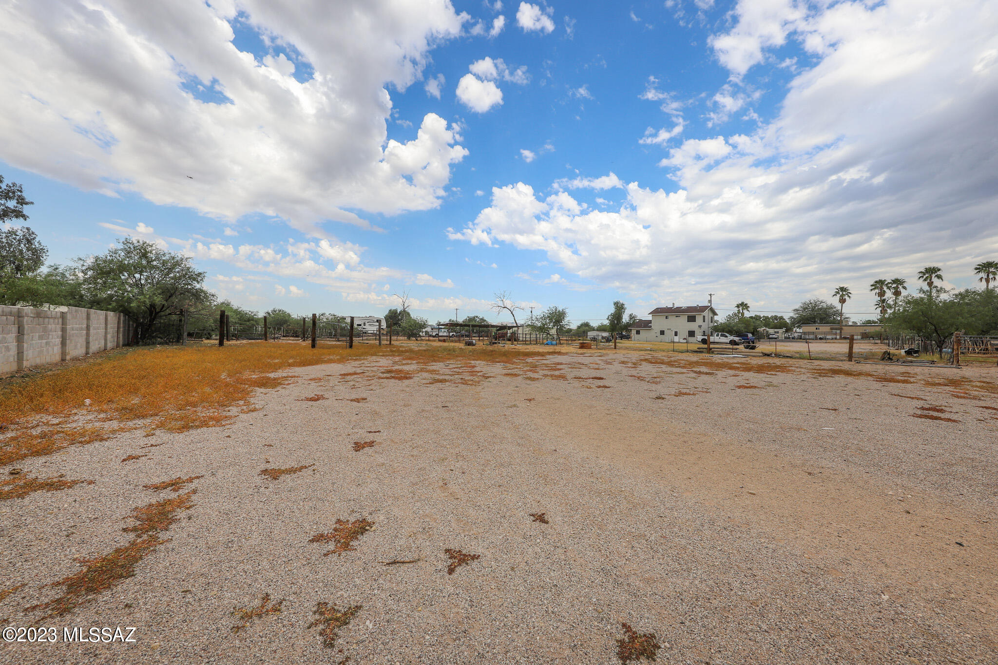 402 East Corona Road Tucson, AZ 85756 - Photo 11 of 45 Gallery Image 11