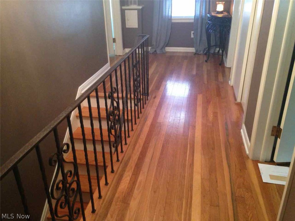 2464 Edgerton Road University Heights, OH 44118 - Photo 14 of 25
