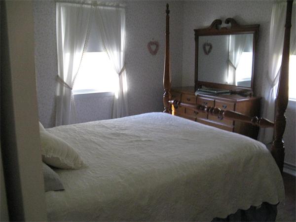 46 Old Jacobs Road Georgetown, MA 01833 - Photo 4 of 8 Gallery Image 4