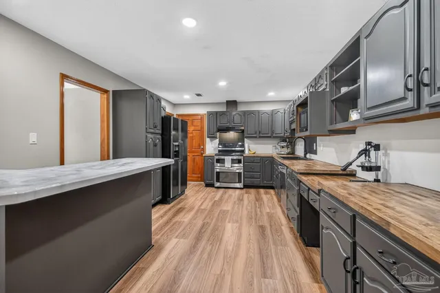 $380,000 | 404 Kilkenny Way, Cantonment, FL 32533