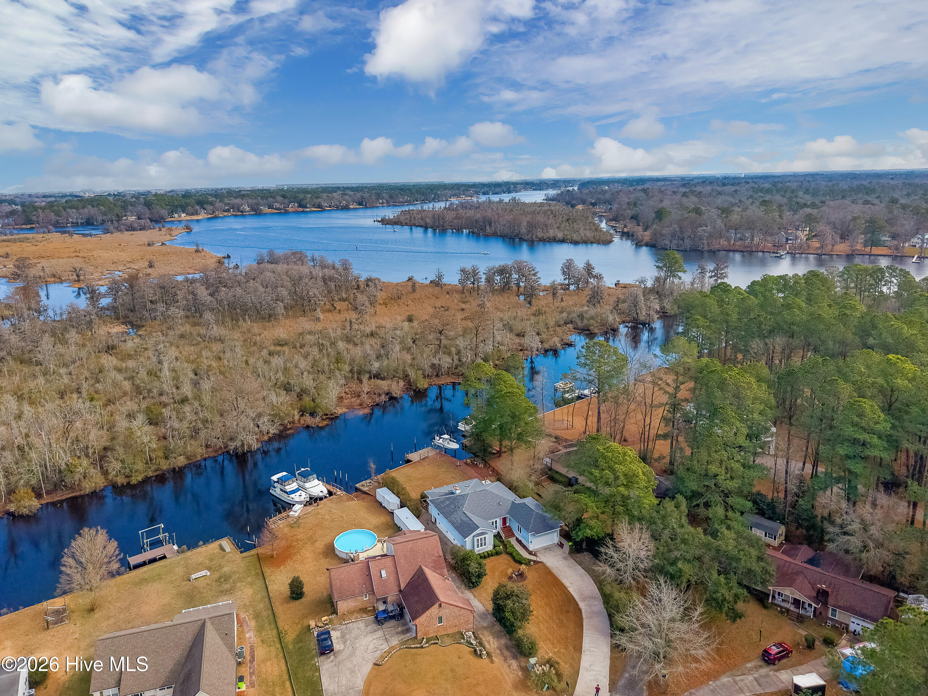104 Outrigger Road New Bern, NC 28562 - Photo 30 of 41 Aerial View / Water View
