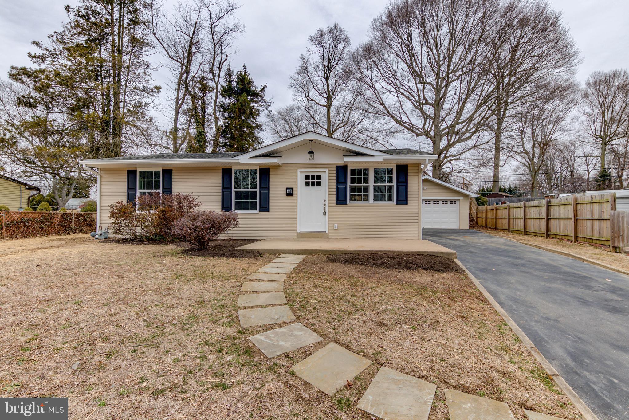 215 Tuscany Road Aston, PA 19014 - Photo 1 of 29