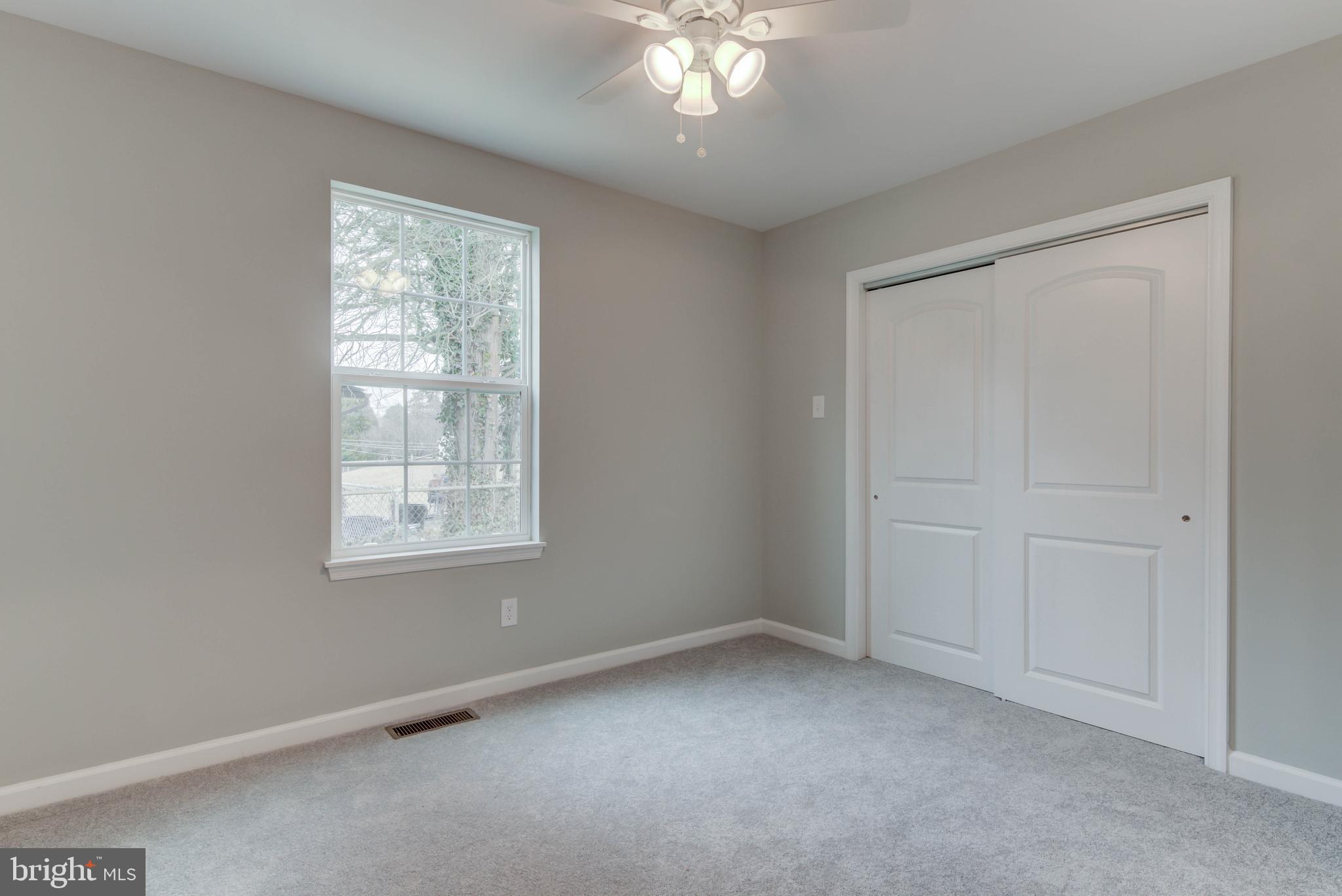 215 Tuscany Road Aston, PA 19014 - Photo 17 of 29