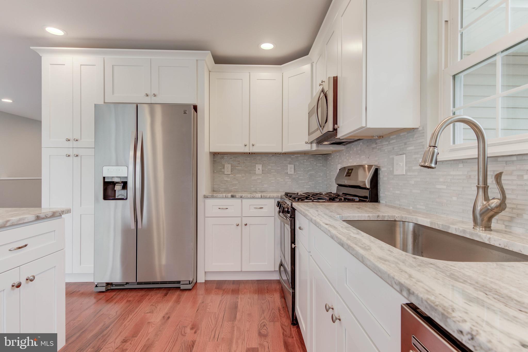 215 Tuscany Road Aston, PA 19014 - Photo 7 of 29