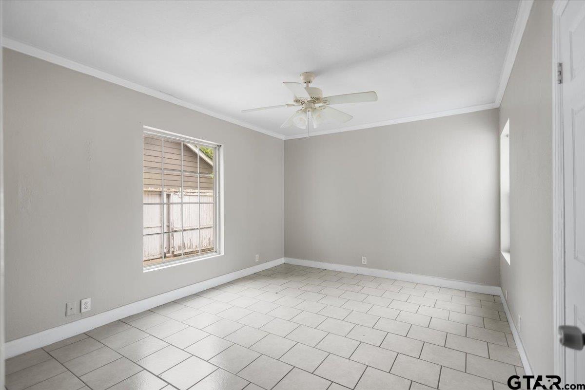 917 West Shaw Street Tyler, TX 75701 - Photo 16 of 22