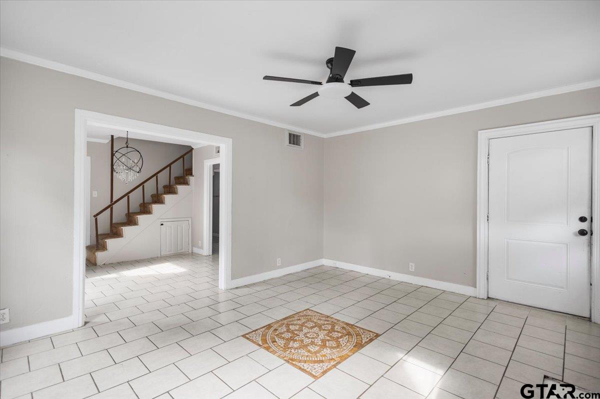 917 West Shaw Street Tyler, TX 75701 - Photo 6 of 22