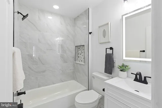 $389,000 | 1020 Carrington Avenue, Capitol Heights, MD 20743