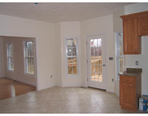 2 Lyons Farm Road Haverhill, MA 01835 - Photo 4 of 8 Gallery Image 4