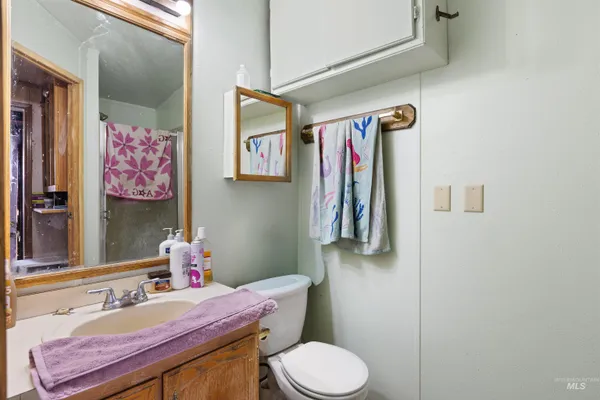 $580,000 | 37 Pine Cone Lane, Cascade, ID 83611