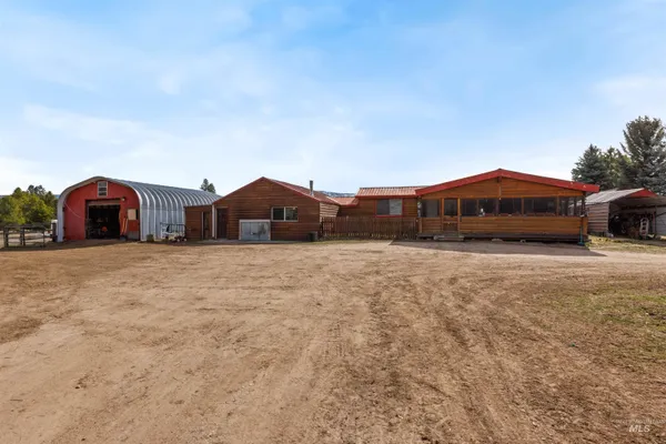 $580,000 | 37 Pine Cone Lane, Cascade, ID 83611