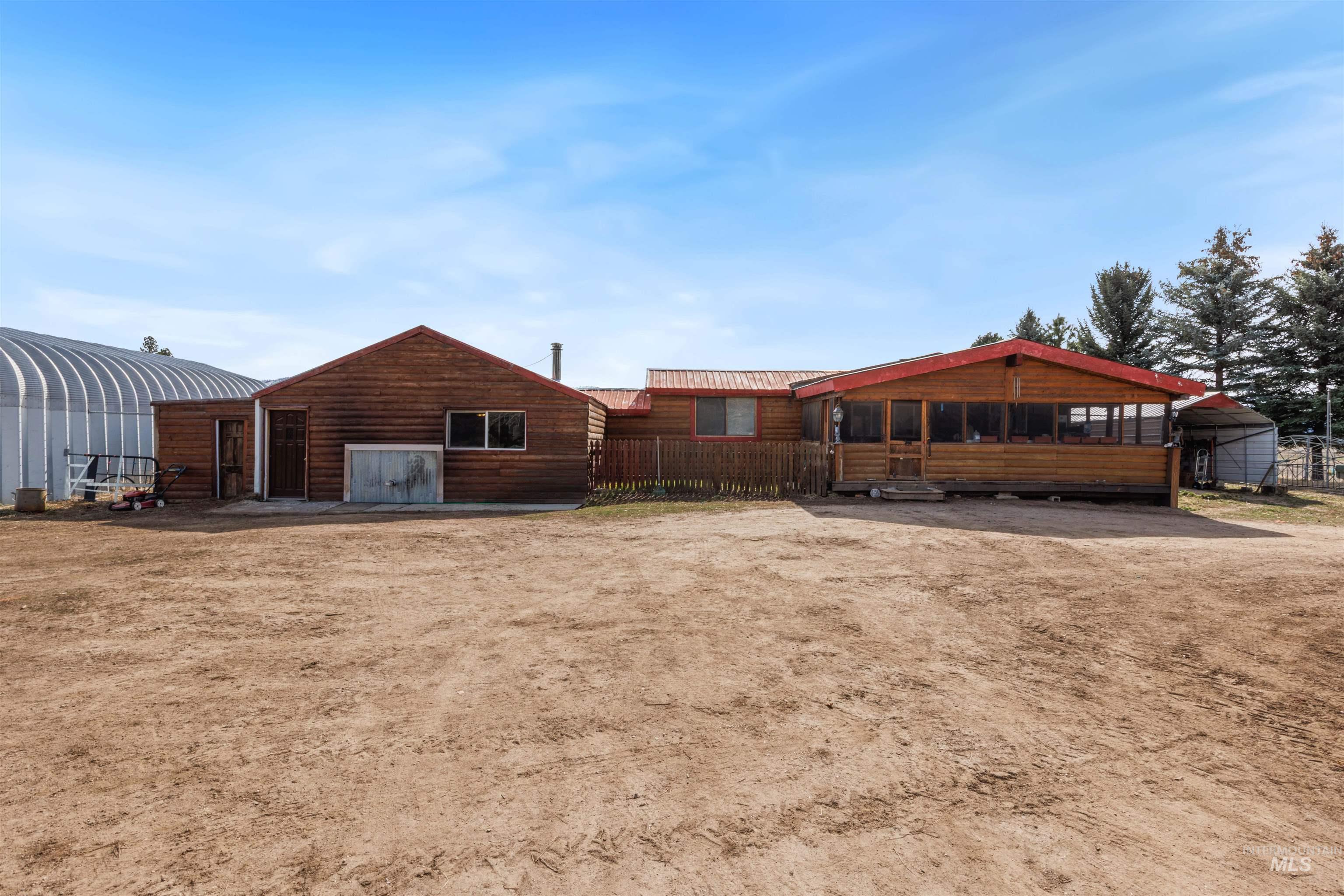 37 Pine Cone Lane Cascade, ID 83611 - Photo 4 of 40
