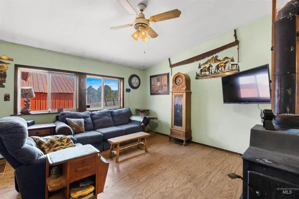 $580,000 | 37 Pine Cone Lane, Cascade, ID 83611