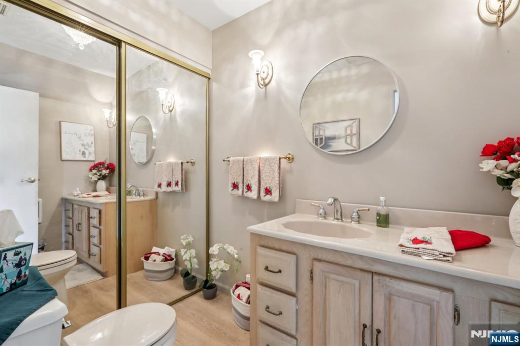 45 Marlboro Road Clifton, NJ 07012 - Photo 13 of 33