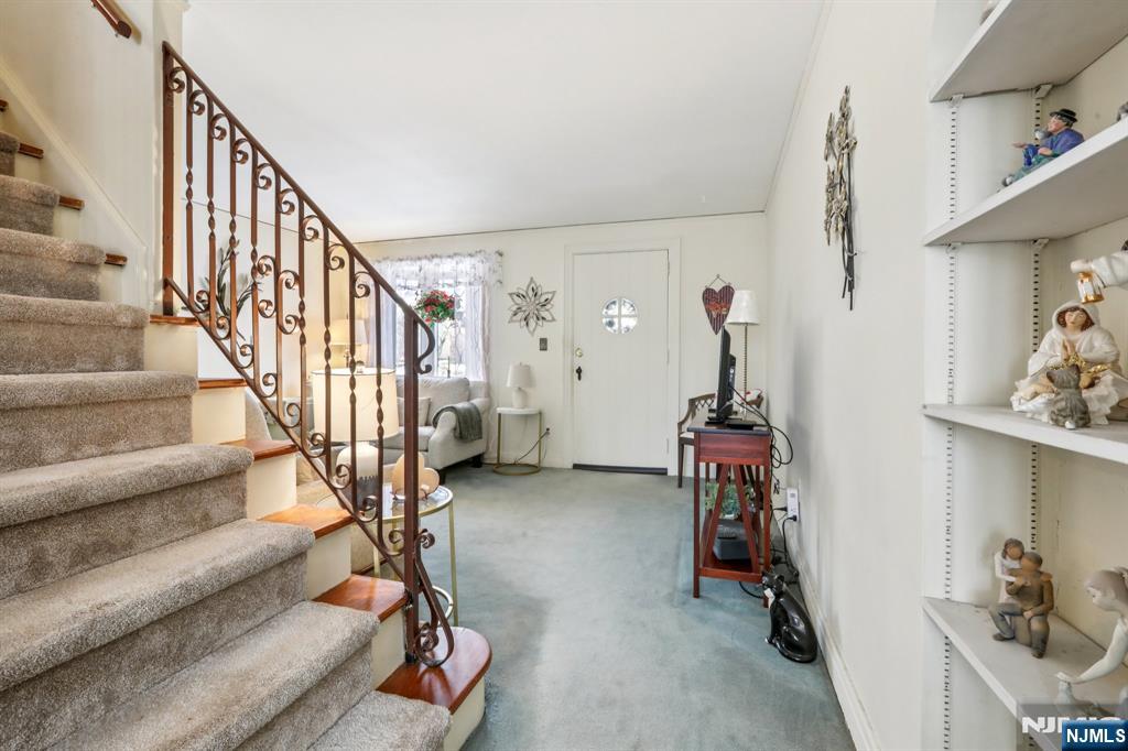 45 Marlboro Road Clifton, NJ 07012 - Photo 16 of 33