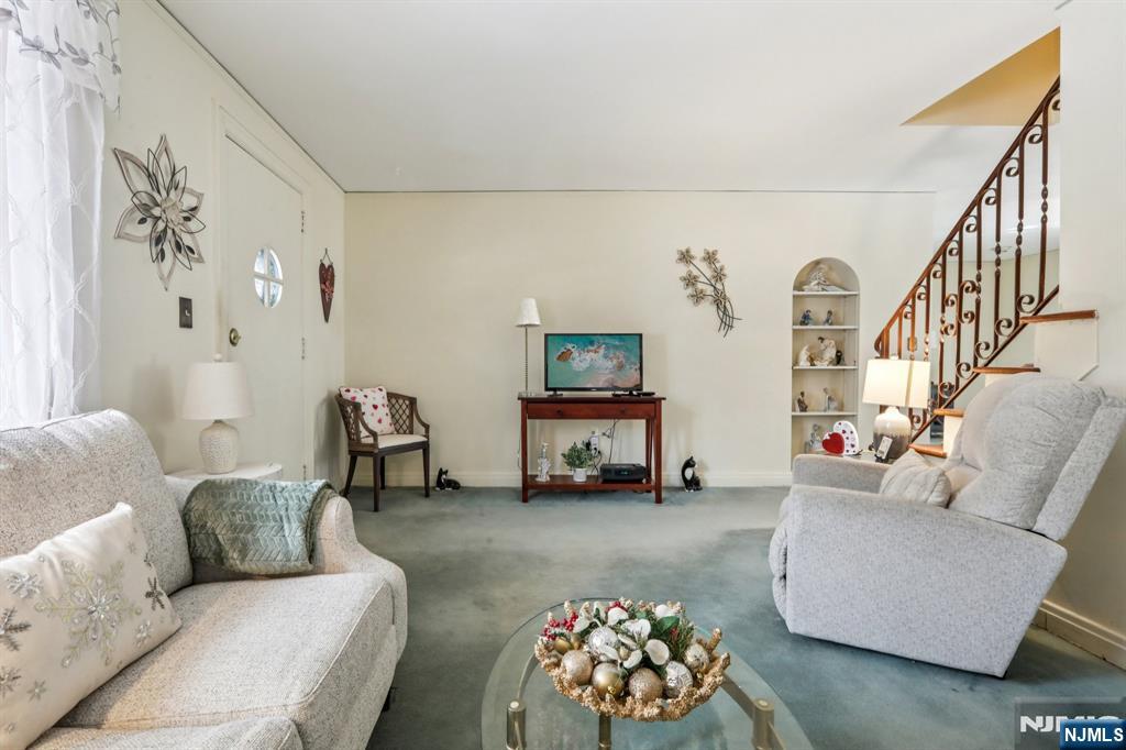 45 Marlboro Road Clifton, NJ 07012 - Photo 8 of 33