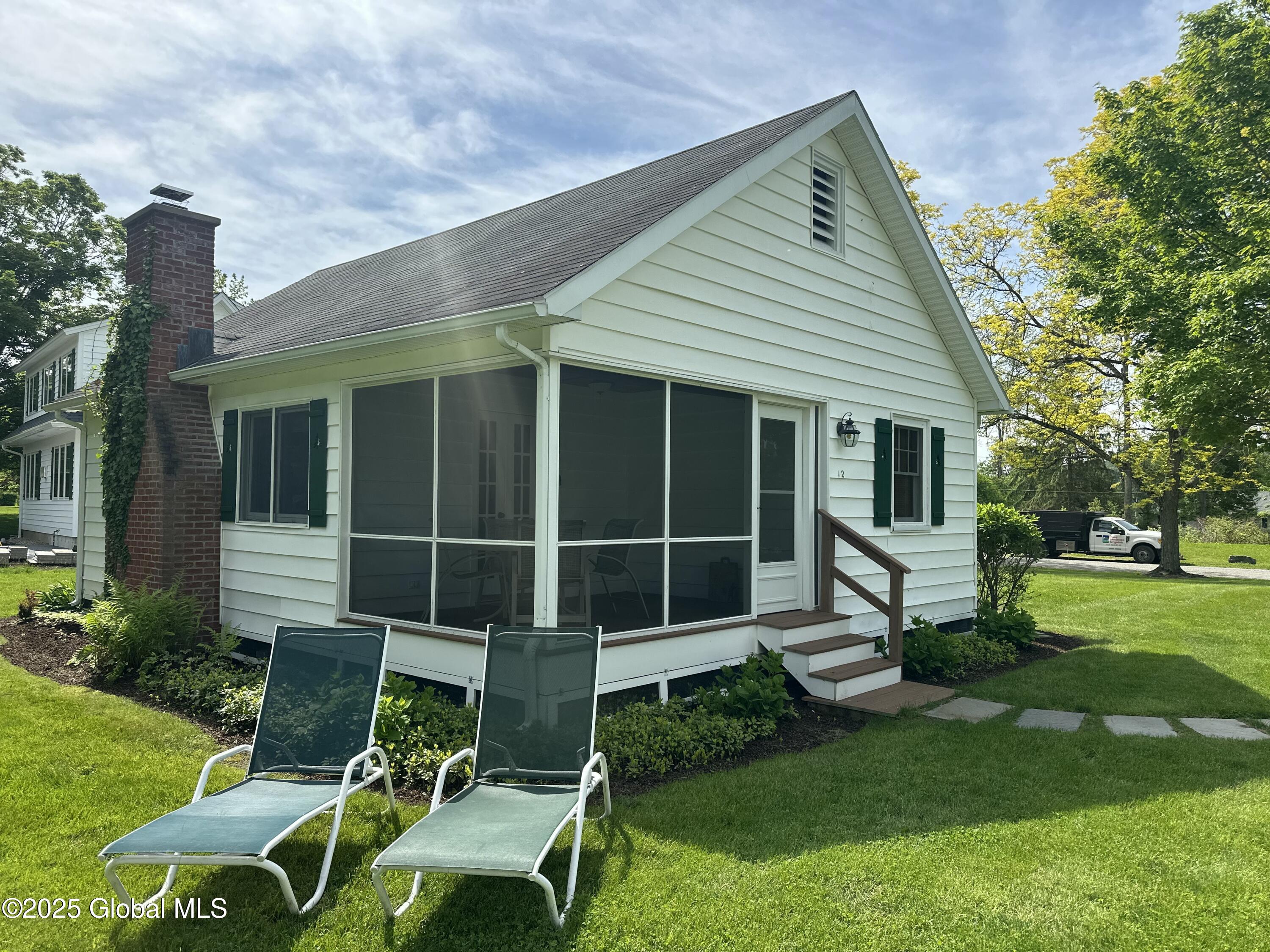 47C6FDD3-CF50-44B8-875D-A91532B49F64