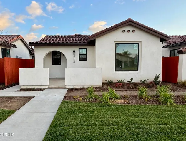 $859,500 | 1150 West 1st Street, Oxnard, CA 93030