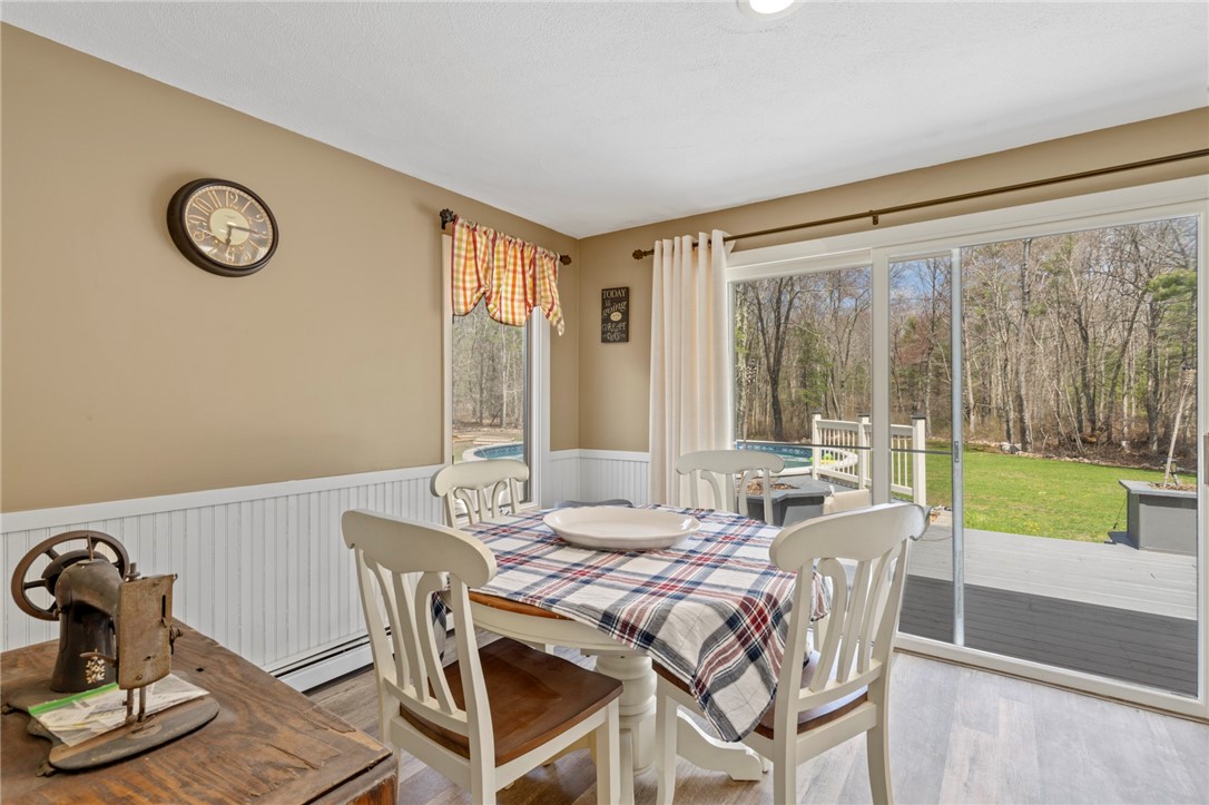 825 Hope Furnace Road Scituate, RI 02831 - Photo 8 of 21
