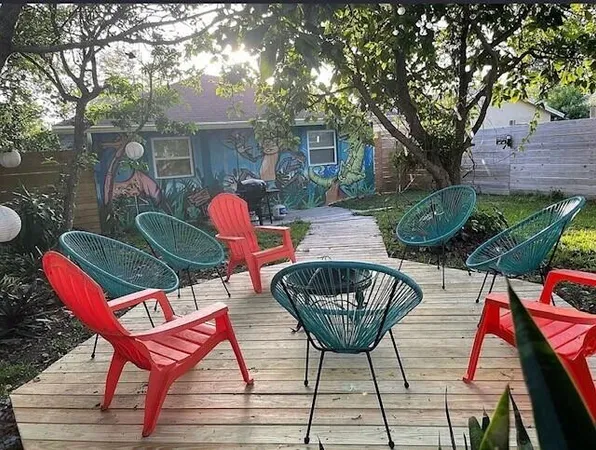 $4,000 | 325 Southwest 4th Avenue, Delray Beach, FL 33444