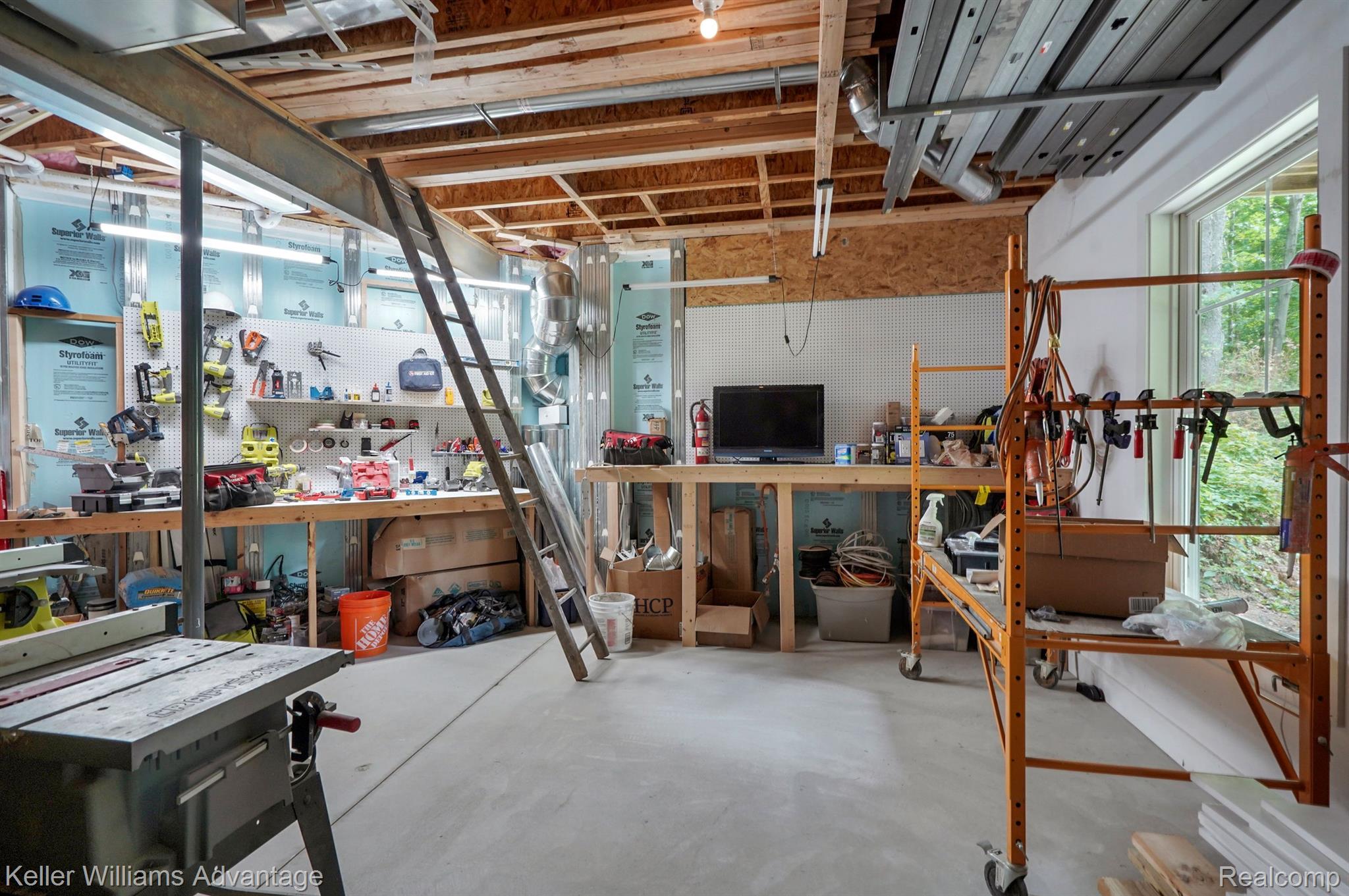 1013 East Marr Road Howell, MI 48855 - Photo 78 of 96 Workshop