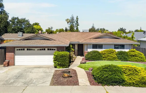 $575,000 | 1505 Swallow Way, Roseville, CA 95661