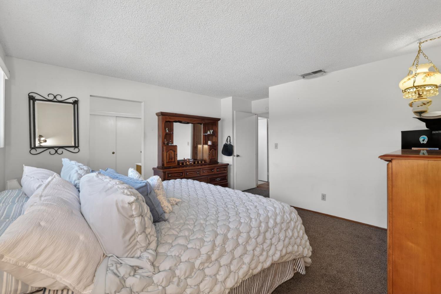 1505 Swallow Way Roseville, CA 95661 - Photo 27 of 61