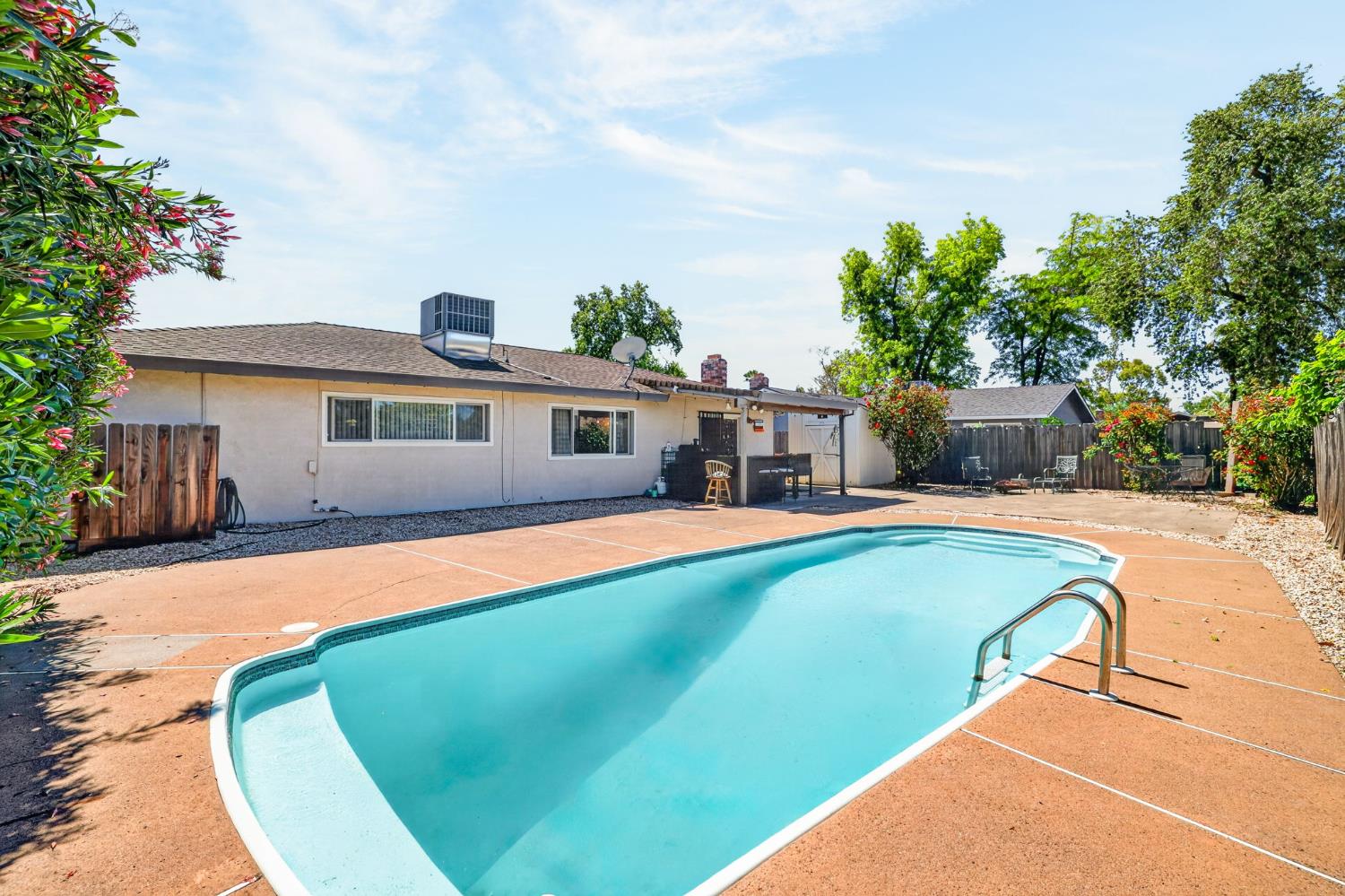1505 Swallow Way Roseville, CA 95661 - Photo 40 of 61