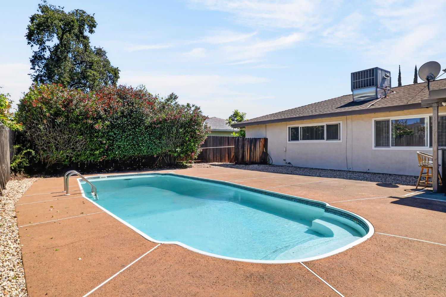1505 Swallow Way Roseville, CA 95661 - Photo 41 of 61