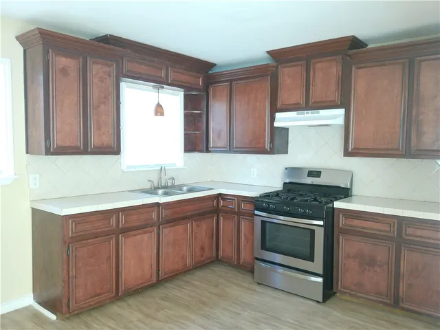 $1,400 | 2933 Brawner Parkway, Corpus Christi, TX 78415