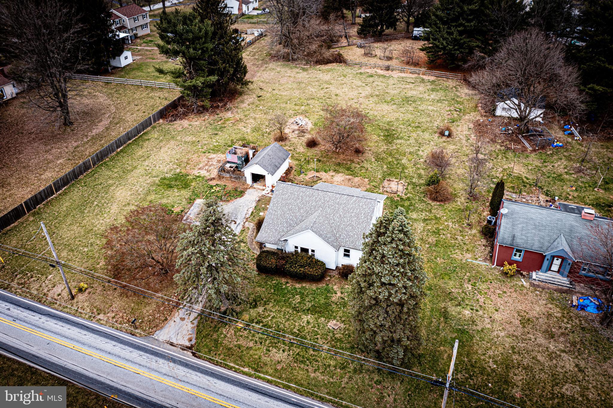 2585 West Chester Road Coatesville, PA 19320 - Photo 1 of 29