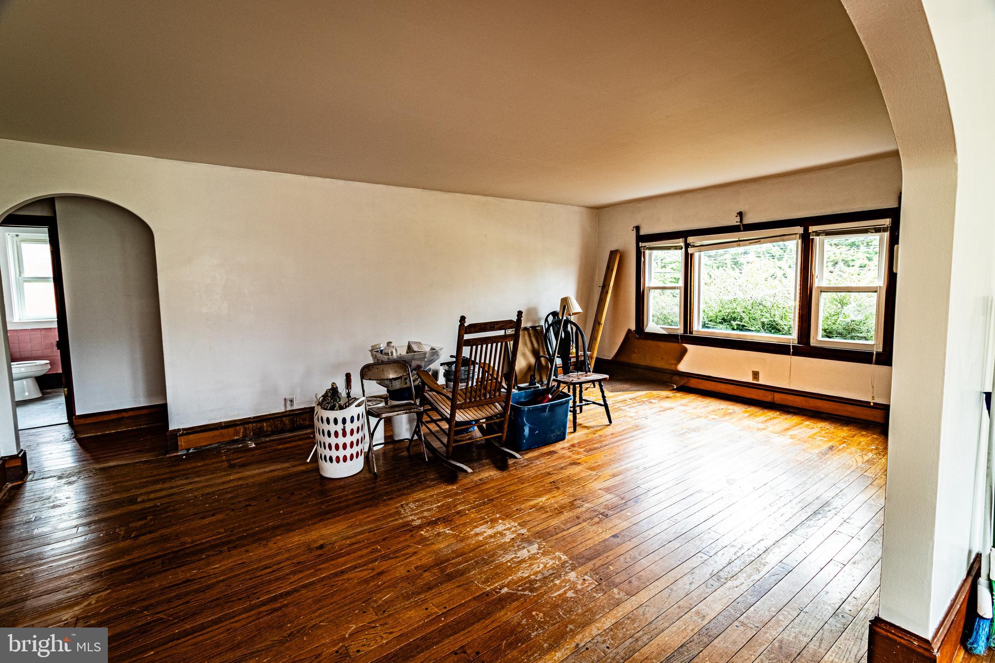 2585 West Chester Road Coatesville, PA 19320 - Photo 8 of 29