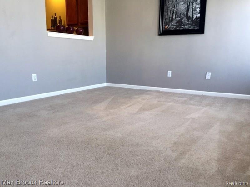 1092 Faulkner, Unit 63 Troy, MI 48083 - Photo 11 of 42