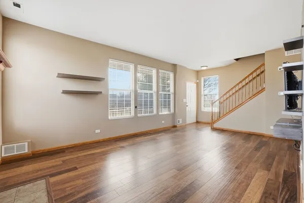 $275,000 | 1008 Heron Circle, Unit 1, Joliet, IL 60431