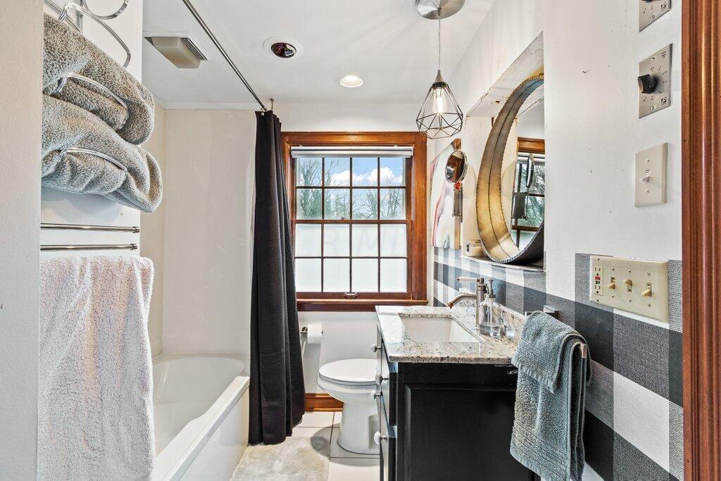 2701 Minerva Lake Road Columbus, OH 43231 - Photo 22 of 36 2701 Minerva Lake Road-22.jpg-SMALL