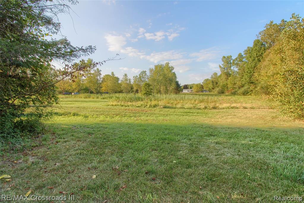 49765 Willis Road Belleville, MI 48111 - Photo 39 of 72 Gallery Image 39