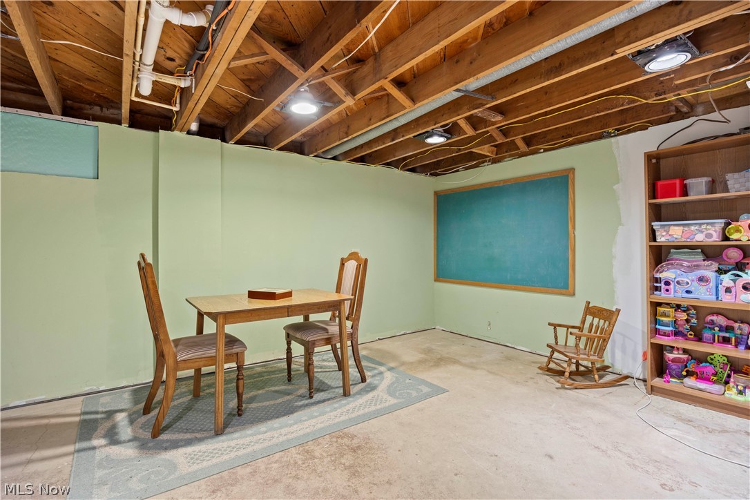 11611 Vermilion Road Oberlin, OH 44074 - Photo 35 of 38